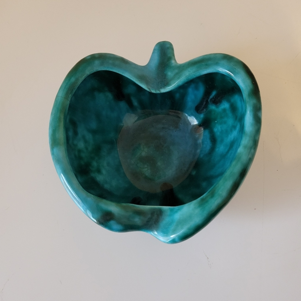 Vintage MLP Maple Leaf Pottery Teal Green Blue Apple Shape Ashtray Trinket Dish